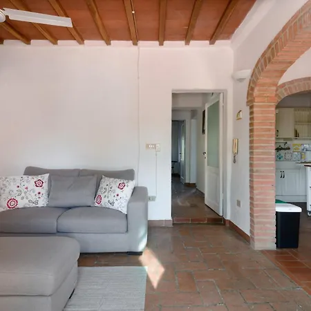 Val D'orcia Con Balcone Panoramico 6' Posti Letto アパート *